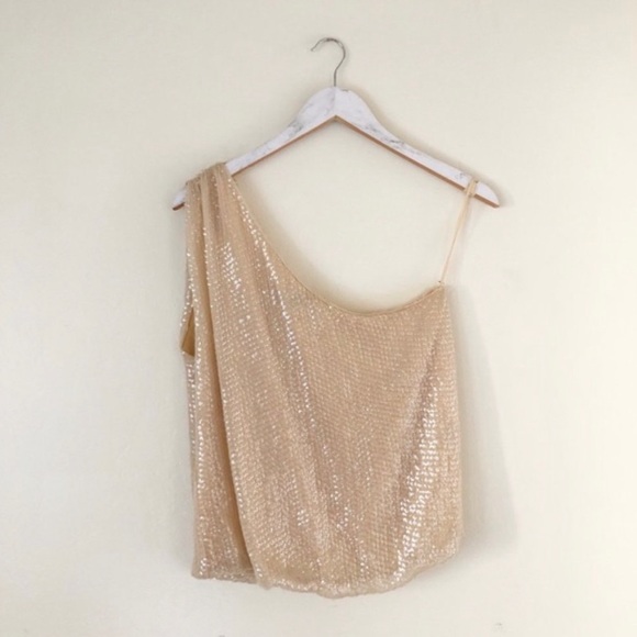 Alice + Olivia Sasha one-shouldered silk sequined top in light nude/champagne - Picture 4 of 12